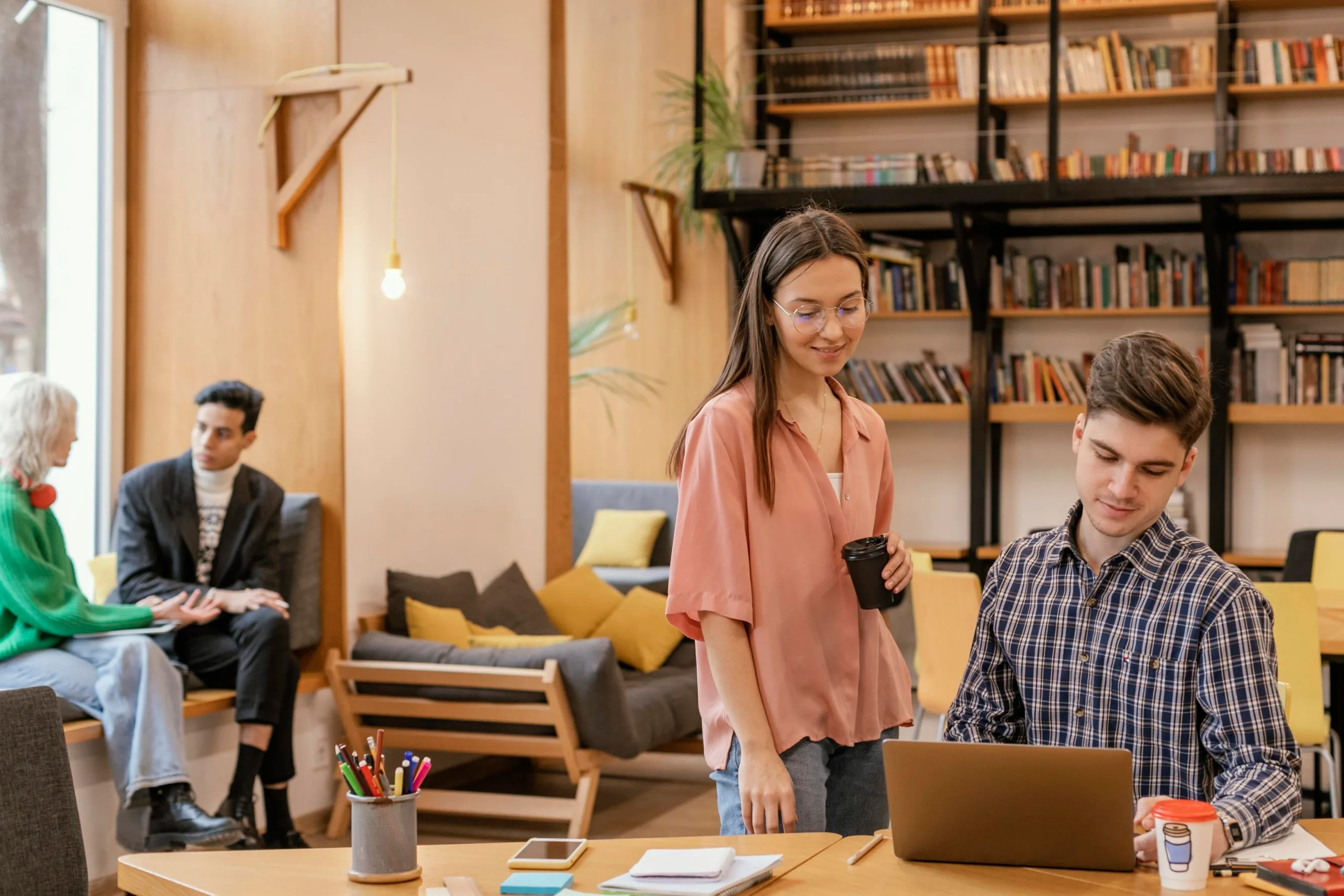 How to Set Up a Virtual Office: A Practical Guide for Modern Teams