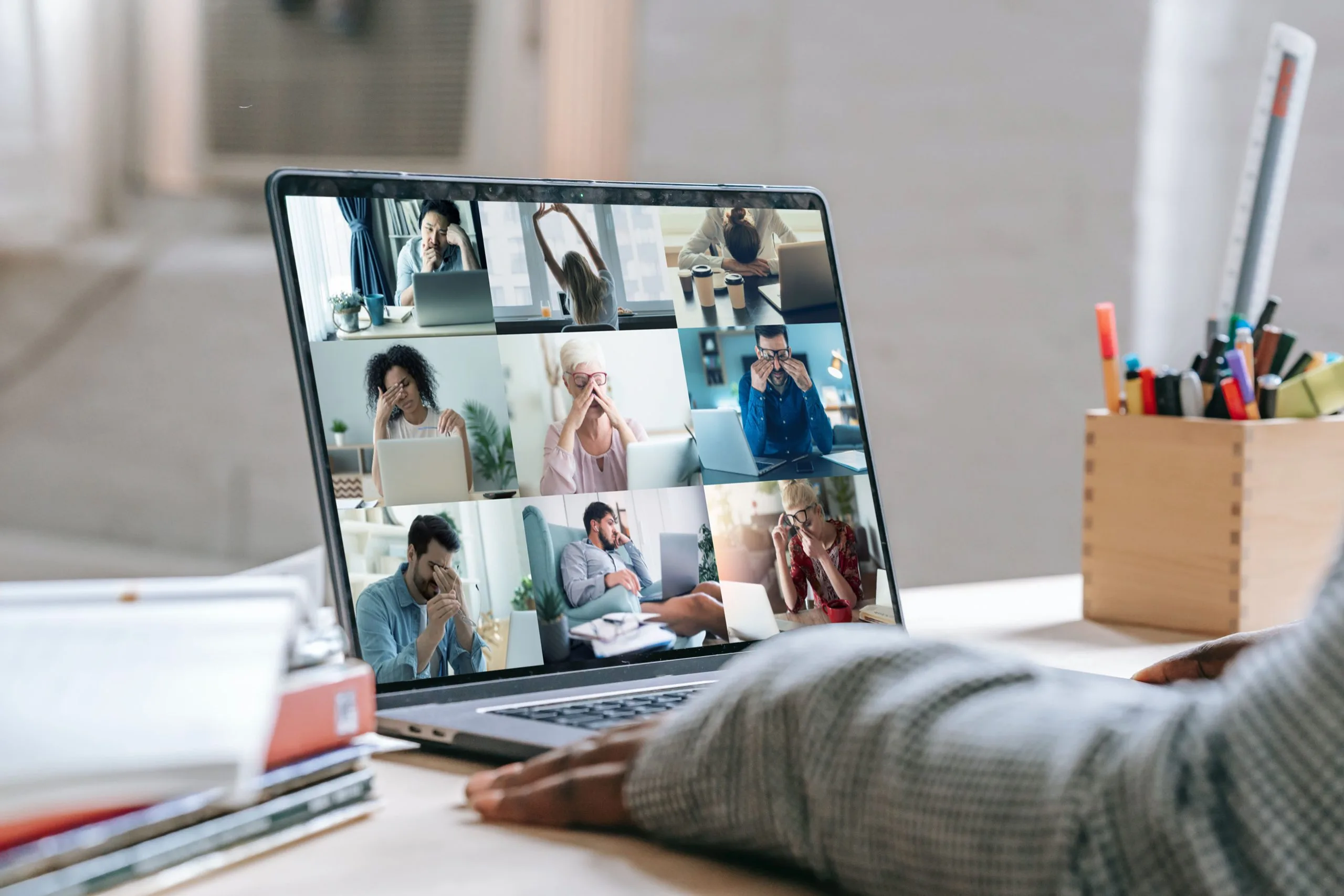 Zoom Fatigue: Why It Happens and 10 Ways to Overcome It in 2026
