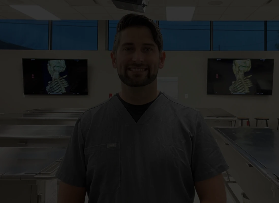 How Dr. Alexander authentically replicates hands-on lab experience with Vibe